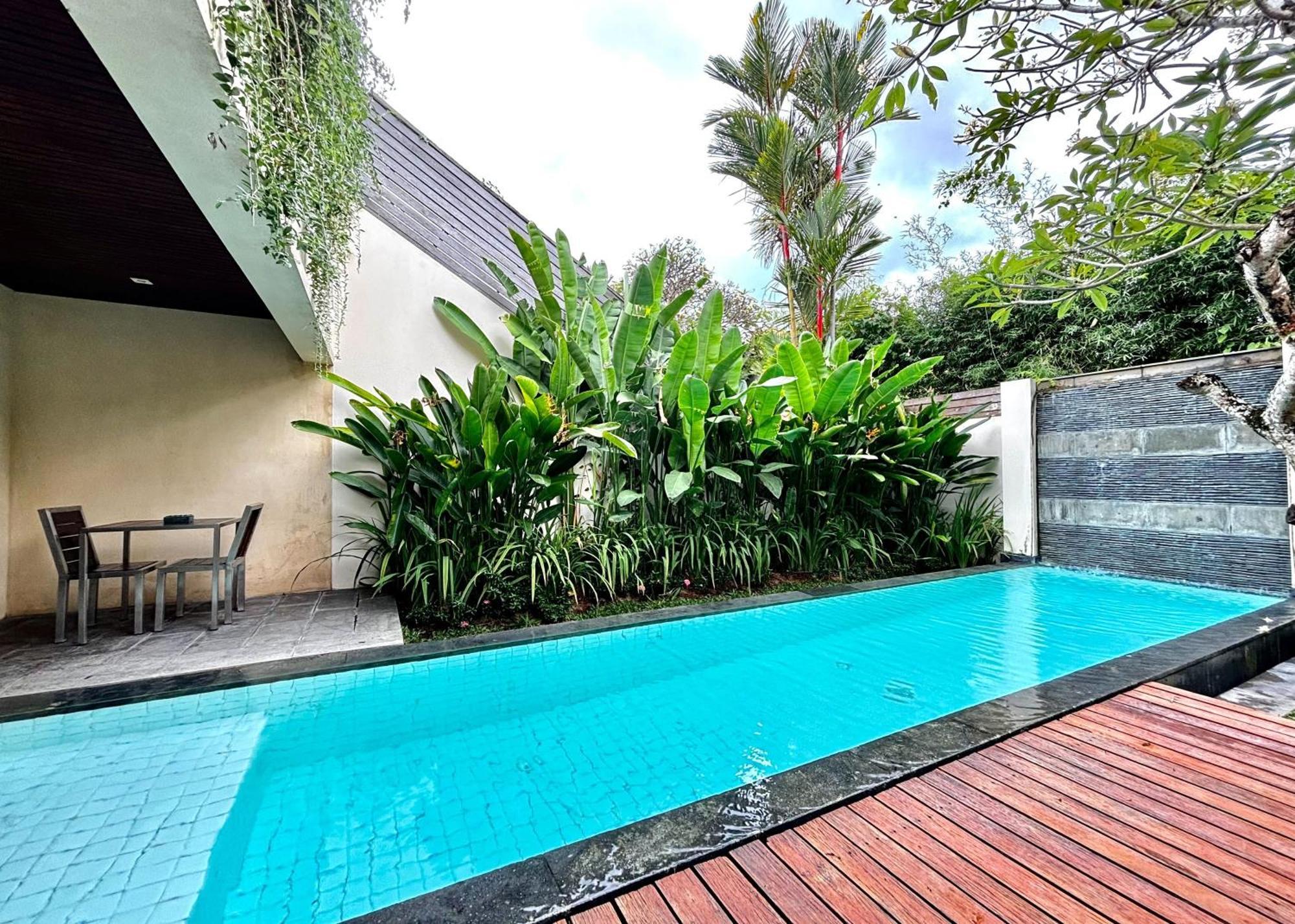 Bali Island Villas And Spa Seminyak Exterior foto